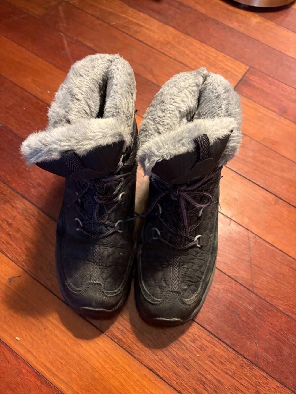 Merrel Women's Black Faux-Fur Lined Winter Boot